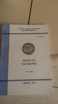 ZESZYTY NAUKOWE