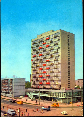 Wrocław 76 wieżowiec przy ul. PKWN