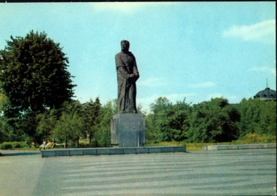 Poznań - pomnik Adama Mickiewicza (3)