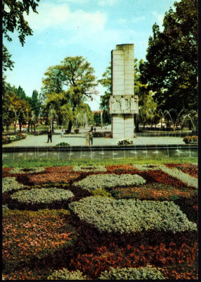 Zielona Góra - pomnik Bohaterstwa broni